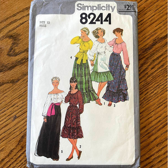 Vintage 1970s Simplicity 8244 Sewing Pattern Size XS 10 Top Skirt Apron COMPLETE - Picture 1 of 2